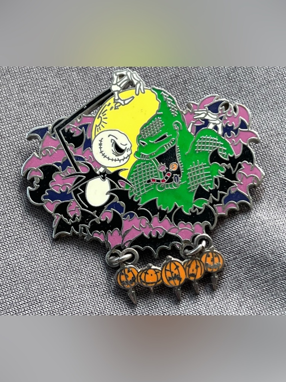 2007 Disney Official Pin Trading Jack Skelington & Oogie Boogie dangle pumpkins
